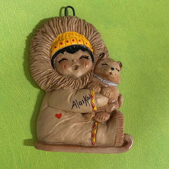 Vintage Alaskan Eskimo husky ornament - Picture 1 of 12